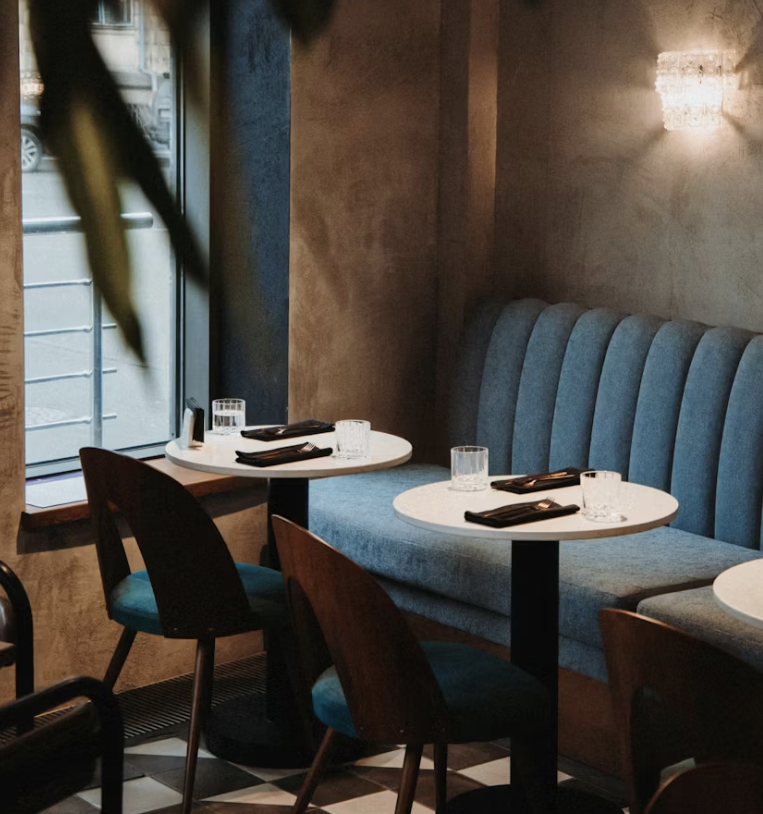 London’s Hottest Tables: From Secret Speakeasies to Veg‑Forward Pop‑Ups